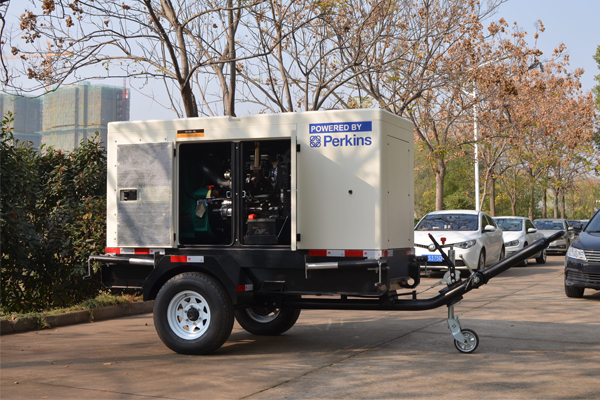 柴油發(fā)電機(jī)組廠家.jpg 柴油發(fā)電機(jī)組廠家.jpg